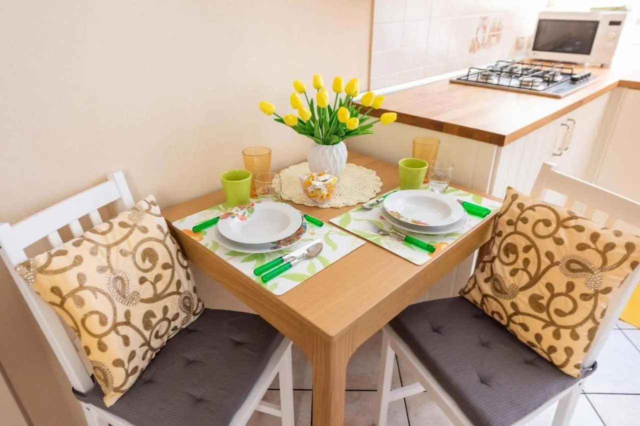 Kibilu - Piazzale Archinto - Stazione Garibaldi - Zona Isola Apartment Milan